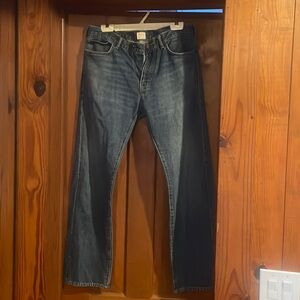 Loose fit Dockers jean size 34x30. Good condition